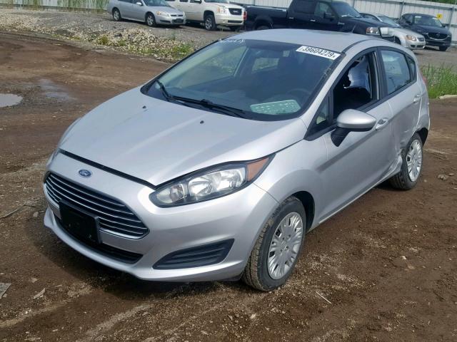 3FADP4TJ0FM127190 - 2015 FORD FIESTA S SILVER photo 2