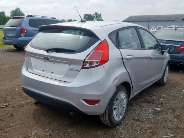 3FADP4TJ0FM127190 - 2015 FORD FIESTA S SILVER photo 4