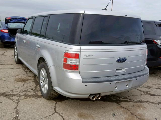 2FMDK51C99BA20420 - 2009 FORD FLEX SE SILVER photo 3