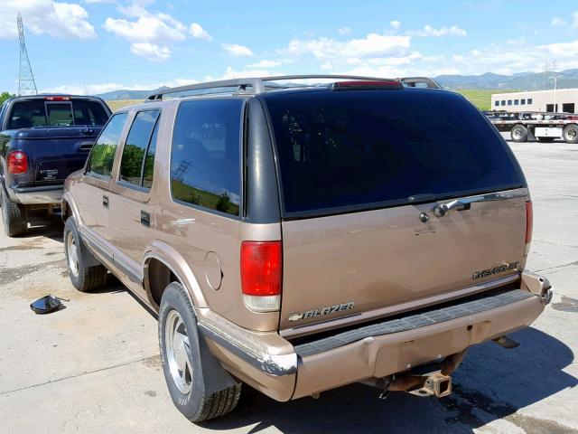 1GNDT13W0T2273762 - 1996 CHEVROLET BLAZER GOLD photo 3