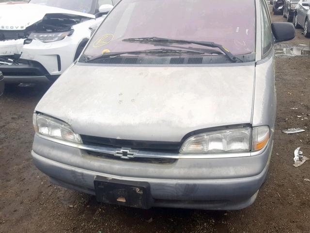 1GNDU06D8ST160104 - 1995 CHEVROLET LUMINA APV GRAY photo 9