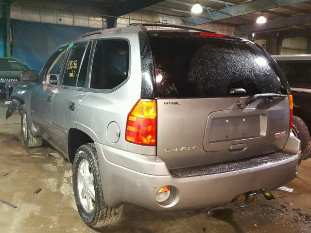 1GKDT13S182173915 - 2008 GMC ENVOY GRAY photo 3