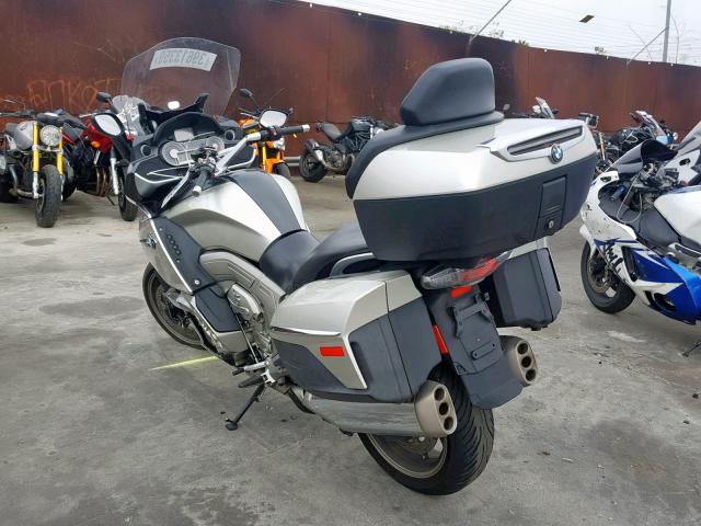 WB106120XCZZ21236 - 2012 BMW K1600 GTL GRAY photo 3