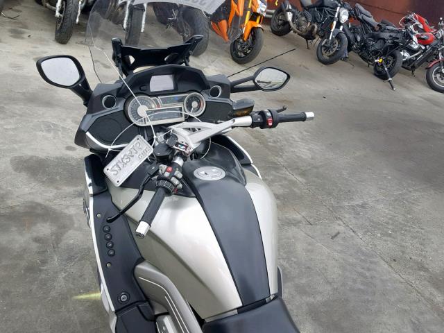 WB106120XCZZ21236 - 2012 BMW K1600 GTL GRAY photo 5