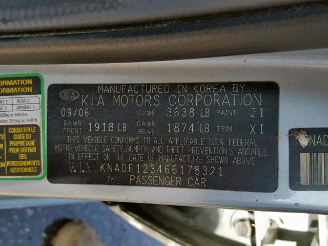 KNADE123466178321 - 2006 KIA RIO SILVER photo 10