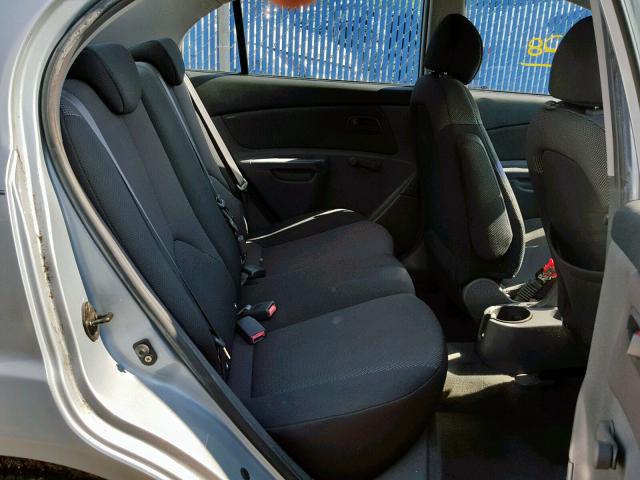 KNADE123466178321 - 2006 KIA RIO SILVER photo 6