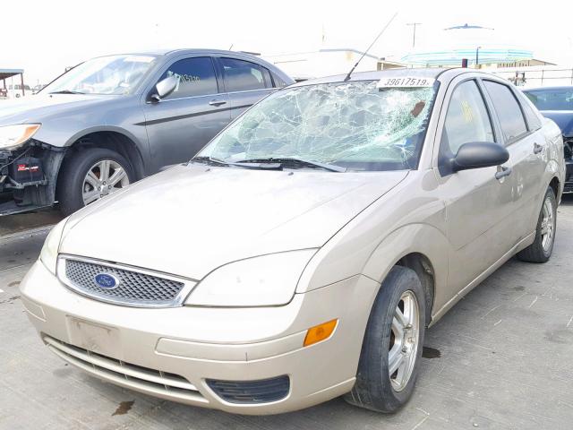 1FAFP34N57W345812 - 2007 FORD FOCUS ZX4 BEIGE photo 2