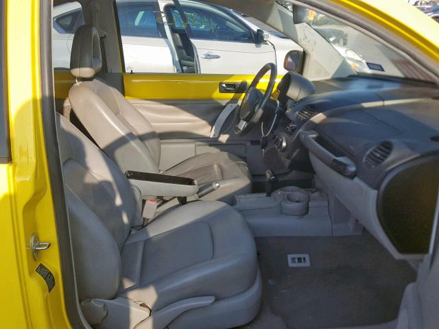 3VWDD21C92M435154 - 2002 VOLKSWAGEN NEW BEETLE Gelb Foto 5