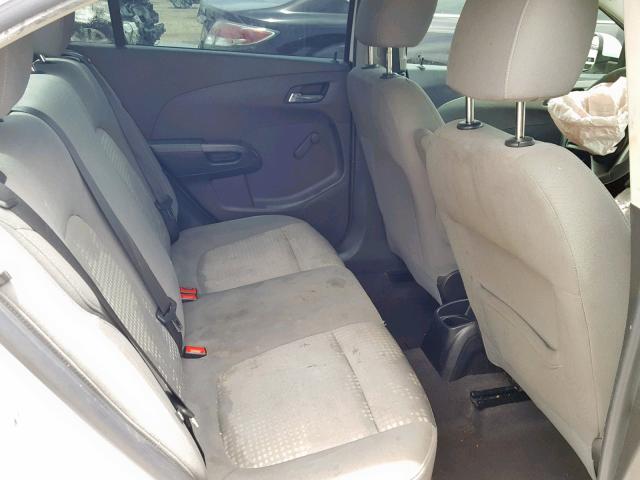 1G1JA5SH2C4109325 - 2012 CHEVROLET SONIC LS WHITE photo 6