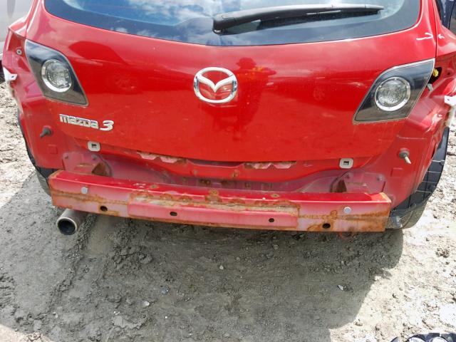 JM1BK143461461914 - 2006 MAZDA 3 HATCHBAC RED photo 9