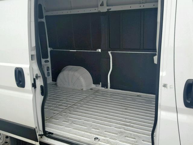 3C6TRVCG8KE522997 - 2019 RAM PROMASTER 白色 照片 6