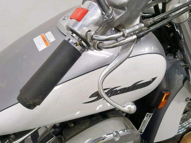 JH2RC50465M100030 - 2005 HONDA VT750 CA WHITE photo 13