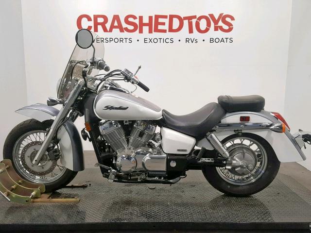 JH2RC50465M100030 - 2005 HONDA VT750 CA WHITE photo 3