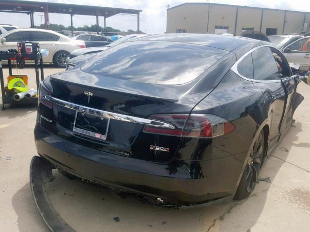 5YJSA1E43FF114303 - 2015 TESLA MODEL S BLACK photo 4