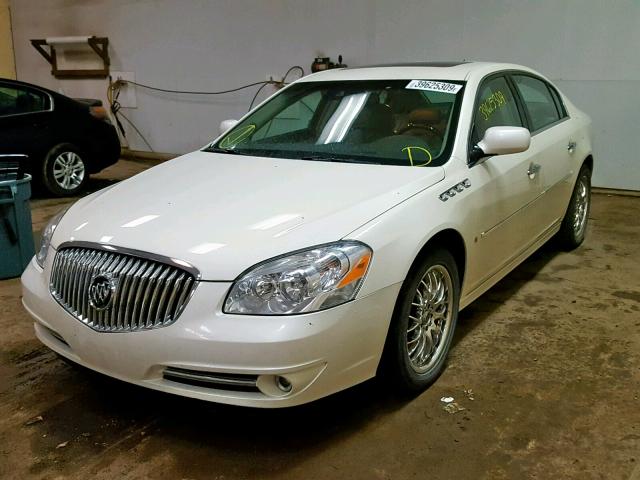 1G4HF57908U195195 - 2008 BUICK LUCERNE SU WHITE photo 2