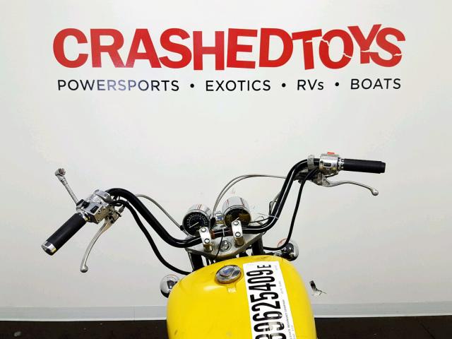 JH2RC4301TM201797 - 1996 HONDA VF750 C YELLOW photo 8