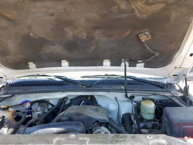 1GTHC23G01F148002 - 2001 GMC SIERRA C25 WHITE photo 7