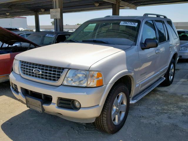 1FMZU65K64UA63140 - 2004 FORD EXPLORER L SILVER photo 2