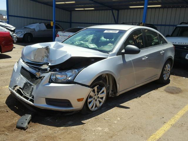 1G1PC5SH0B7215757 - 2011 CHEVROLET CRUZE LS SILVER photo 2