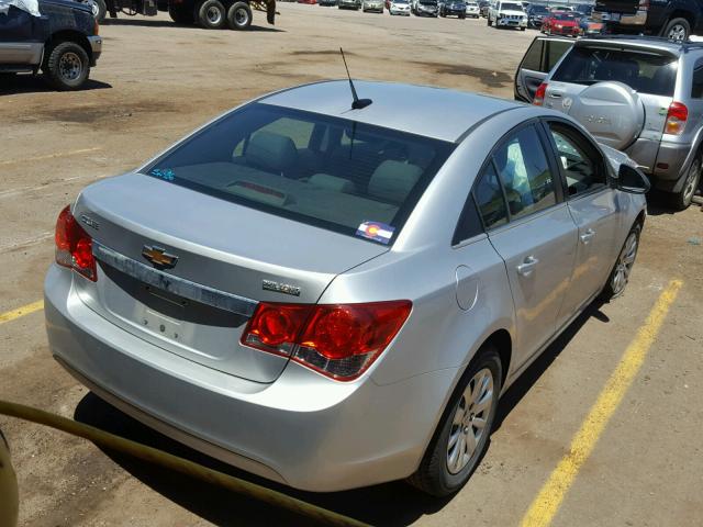 1G1PC5SH0B7215757 - 2011 CHEVROLET CRUZE LS SILVER photo 4