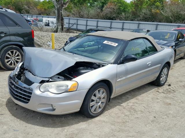 1C3EL55R15N555636 - 2005 CHRYSLER SEBRING TO SILVER photo 2