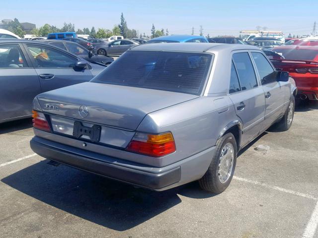 WDBEA30D9KA834271 - 1989 MERCEDES-BENZ 300 E GRAY photo 4