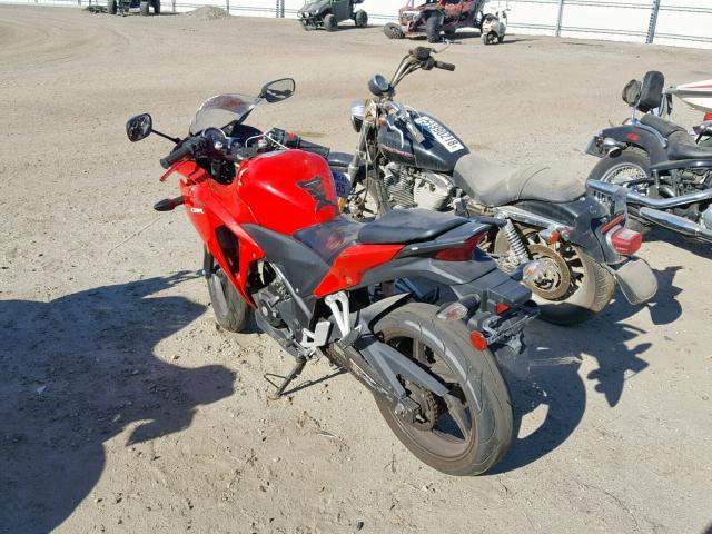 MLHMC4108D5303998 - 2013 HONDA CBR250 R RED photo 3