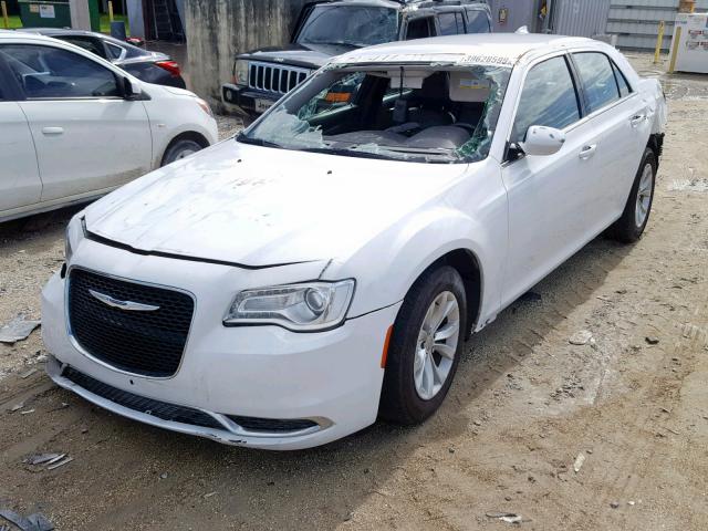 2C3CCAAG2GH175687 - 2016 CHRYSLER 300 LIMITE WHITE photo 2