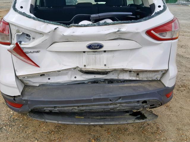 1FMCU0F72FUC05998 - 2015 FORD ESCAPE S WHITE photo 9