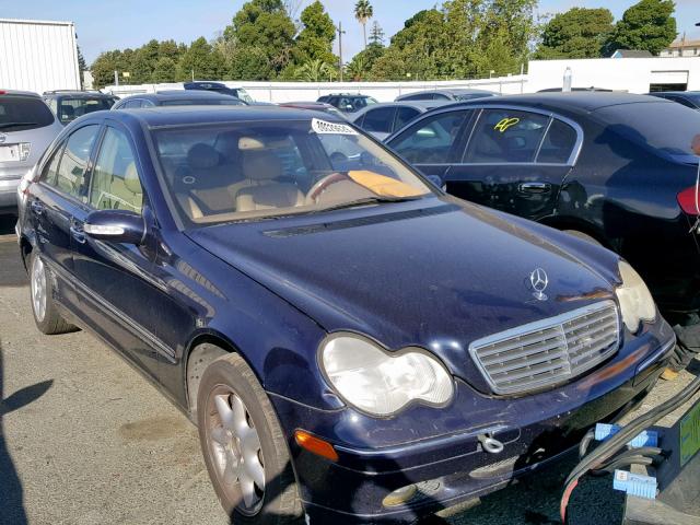 WDBRF61J82F258751 - 2002 MERCEDES-BENZ C 240 BLUE photo 1