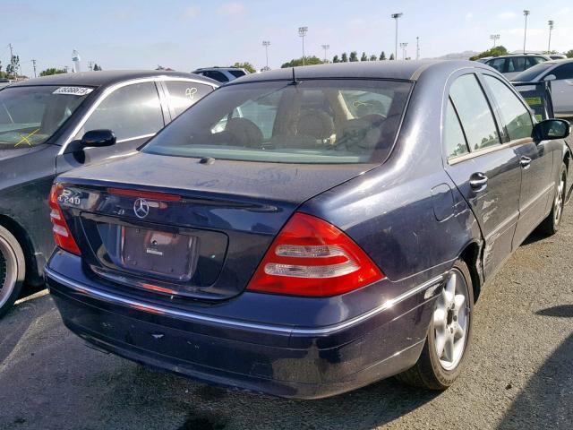 WDBRF61J82F258751 - 2002 MERCEDES-BENZ C 240 BLUE photo 4