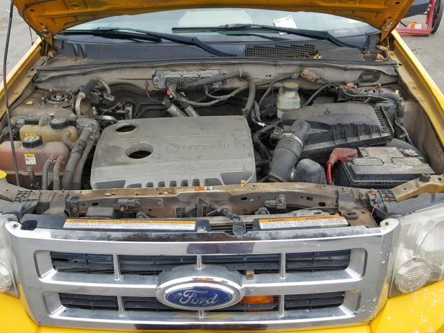 1FMCU49329KC15642 - 2009 FORD ESCAPE HYB YELLOW photo 7