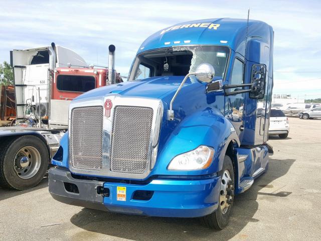 1XKYD49X9HJ108481 - 2017 KENWORTH CONSTRUCTI BLUE photo 2