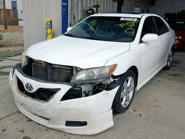 4T1BK46K77U558915 - 2007 TOYOTA CAMRY NEW WHITE photo 2