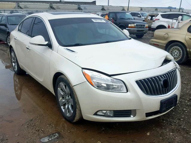 2G4GS5EK0C9136831 - 2012 BUICK REGAL PREM WHITE photo 1