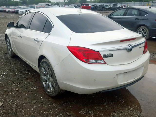 2G4GS5EK0C9136831 - 2012 BUICK REGAL PREM WHITE photo 3