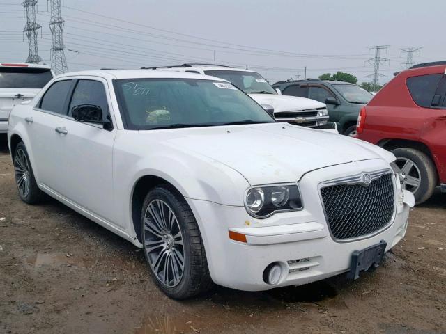 2C3CA2CV6AH330501 - 2010 CHRYSLER 300 S WHITE photo 1