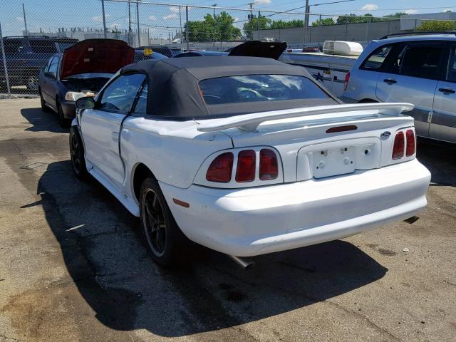 1FAFP45X3WF189094 - 1998 FORD MUSTANG GT WHITE photo 3