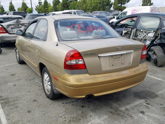 KLAJB52Z2YK513684 - 2000 DAEWOO NUBIRA CDX GOLD photo 3