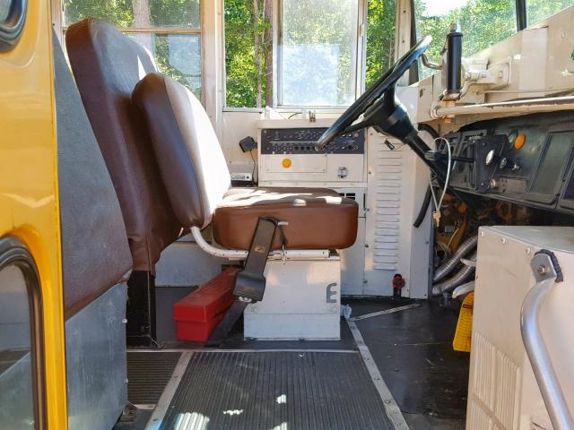 1HVLNZRL1JH541300 - 1988 INTERNATIONAL S-SERIES 1 黄色 照片 5