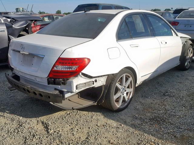 WDDGF4HB2EA960843 - 2014 MERCEDES-BENZ C 250 WHITE photo 4