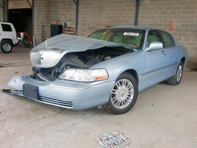 2LNHM82VX9X633761 - 2009 LINCOLN TOWN CAR S BLUE photo 2