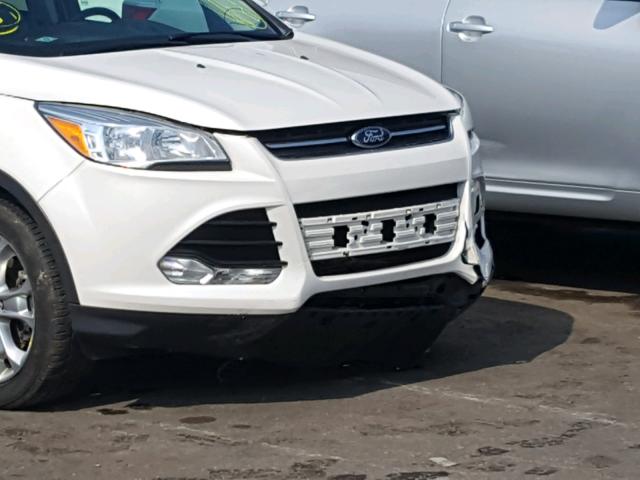 1FMCU9J92FUC67236 - 2015 FORD ESCAPE TIT WHITE photo 9