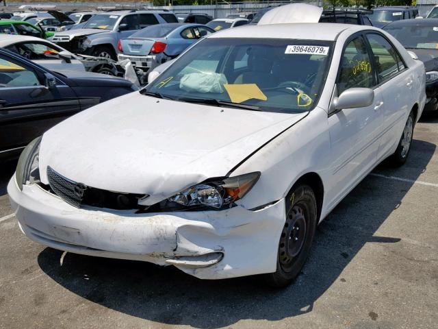 JTDBE32K120074671 - 2002 TOYOTA CAMRY LE SILVER photo 2