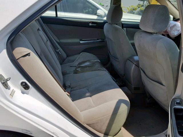 JTDBE32K120074671 - 2002 TOYOTA CAMRY LE SILVER photo 6