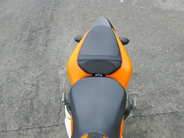 JS1GT79A8G2100740 - 2016 SUZUKI GSX-S1000 ORANGE photo 6