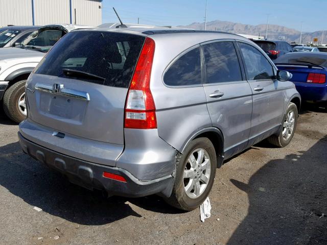 JHLRE38788C011532 - 2008 HONDA CR-V EXL SILVER photo 4