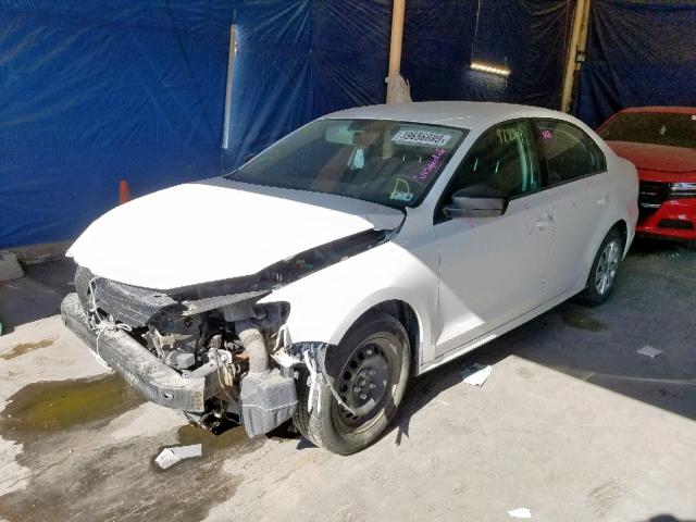 3VW2K7AJ5EM322573 - 2014 VOLKSWAGEN JETTA BASE 白色 照片 2