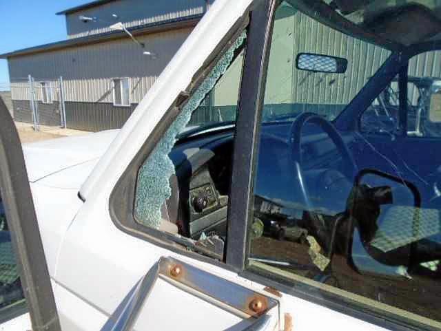 2FDKF37H0SCA26934 - 1995 FORD F350 WHITE photo 6