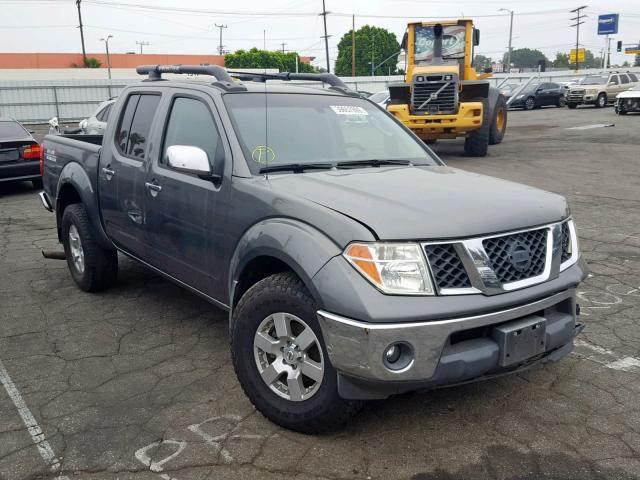 1N6AD07U26C470309 - 2006 NISSAN FRONTIER C GRAY photo 1